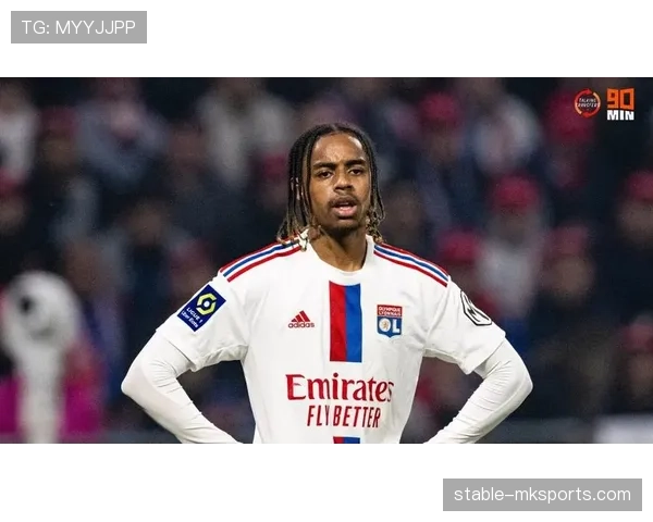 巴尔科拉与杜埃：同代新星的战术定位如何塑造进攻效率差异