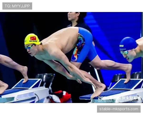 潘展乐训练完直接去吃火锅，教练脸都绿了