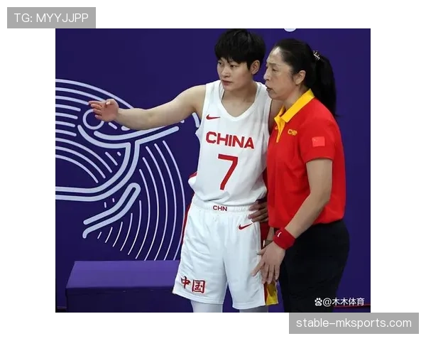 杨力维比赛后居然去买了三千块的外卖，这生活跟球场上一个人似的？